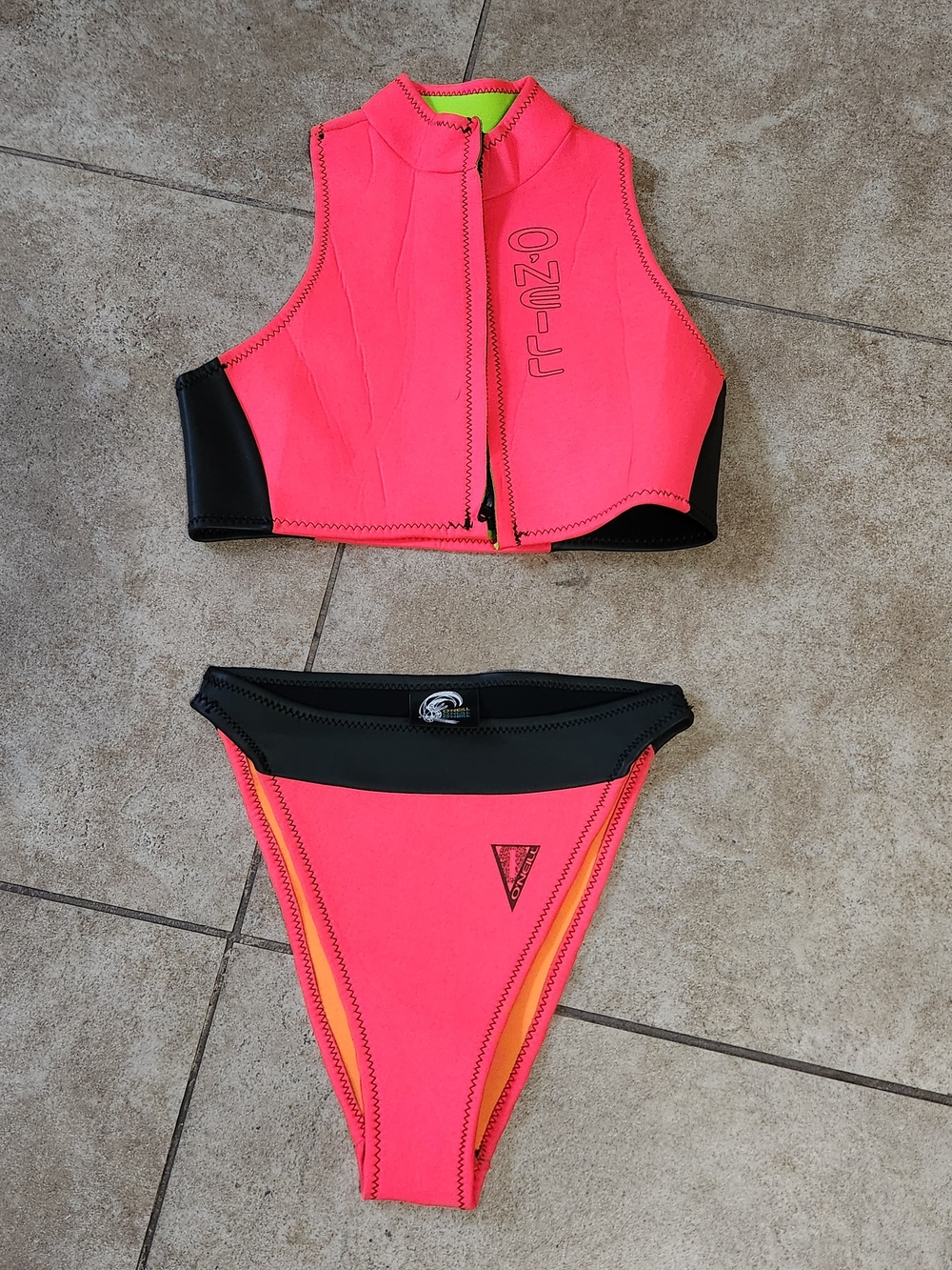 Girls Wetsuit/ Body Glove...swiming Or Surf
